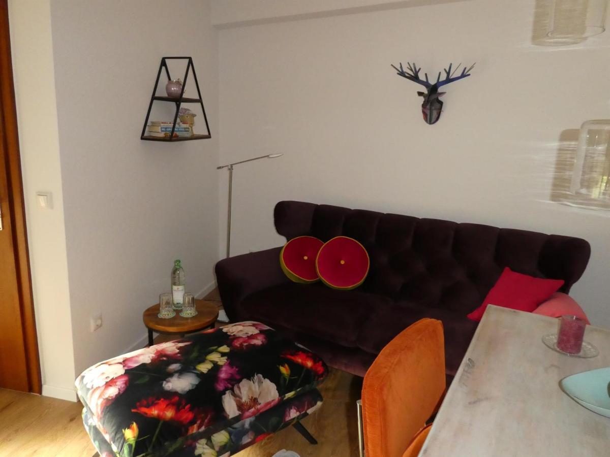 Ferienwohnung Am Hirschpark บัดเพอร์ทอนท์ ภายนอก รูปภาพ