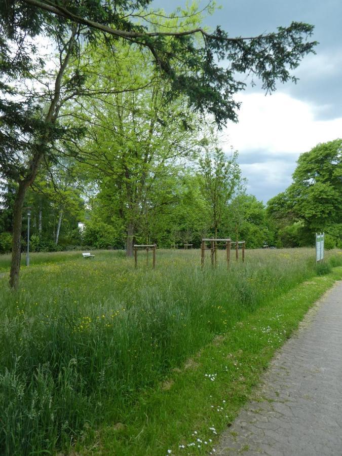 Ferienwohnung Am Hirschpark บัดเพอร์ทอนท์ ภายนอก รูปภาพ